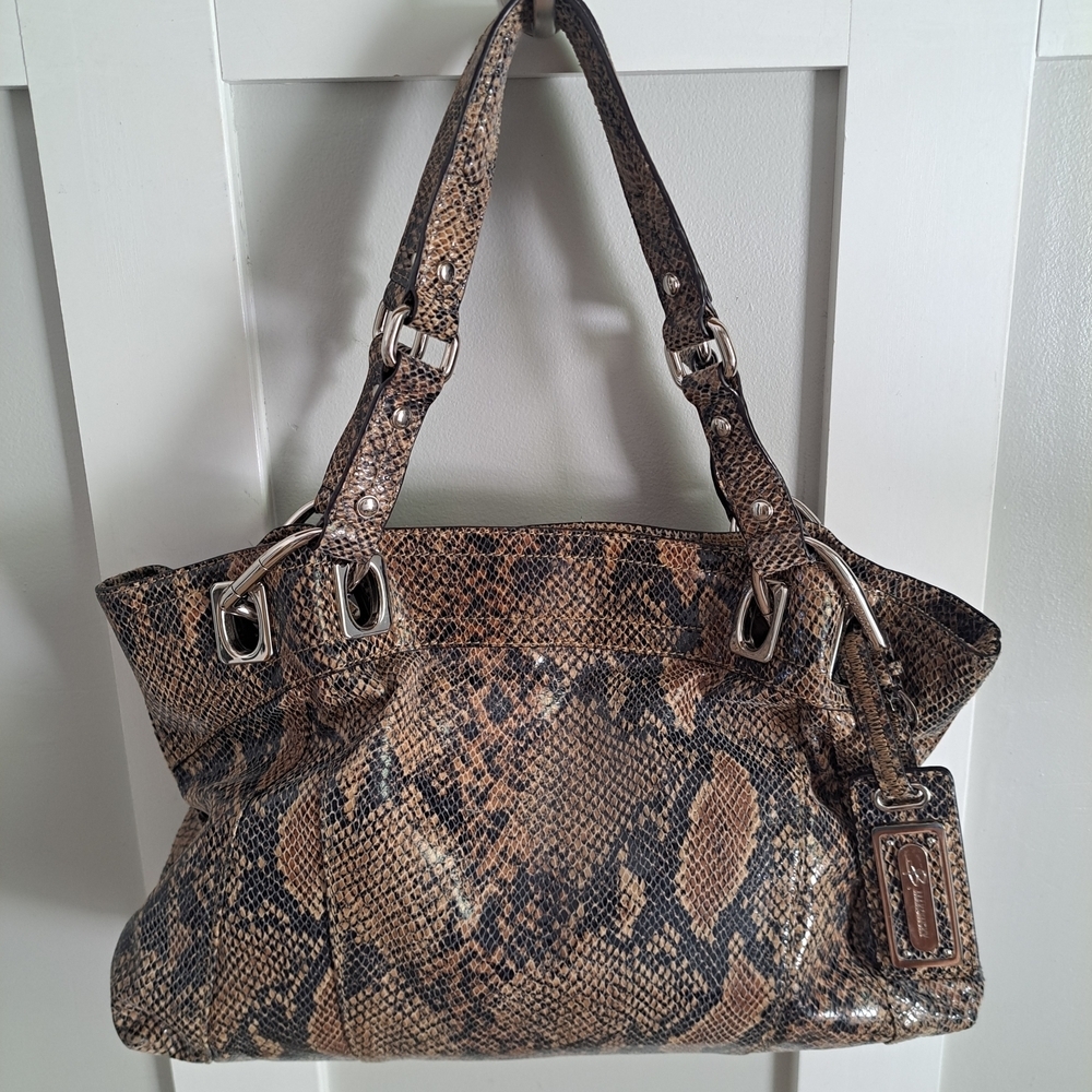 B. Makowsky Snakeskin Embossed Leather Shoulder Bag